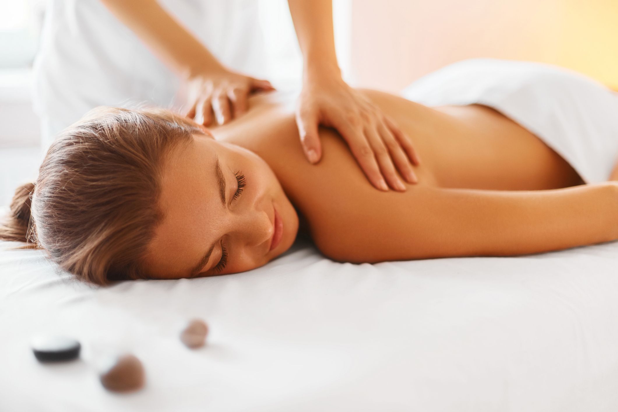 Are You Searching for a Couples Massage in Ajman